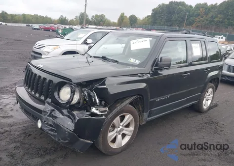 2011 Jeep Patriot Latitude из США, поврежденный, VIN 1J4NF1GBXBD212718